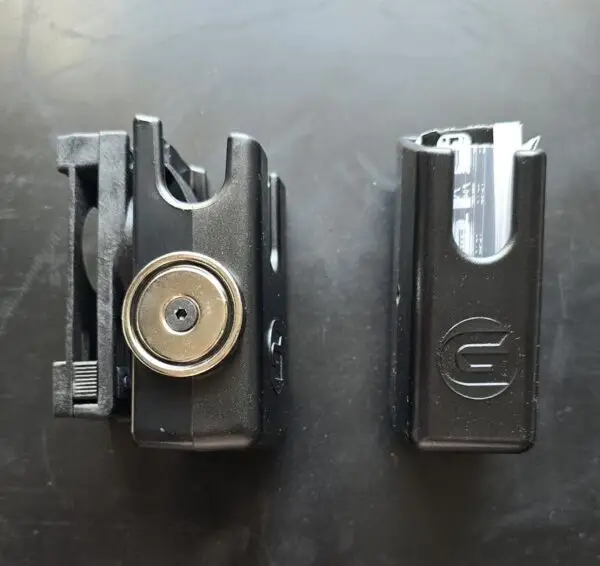 GHOST ŁADOWNICA z MAGNESEM